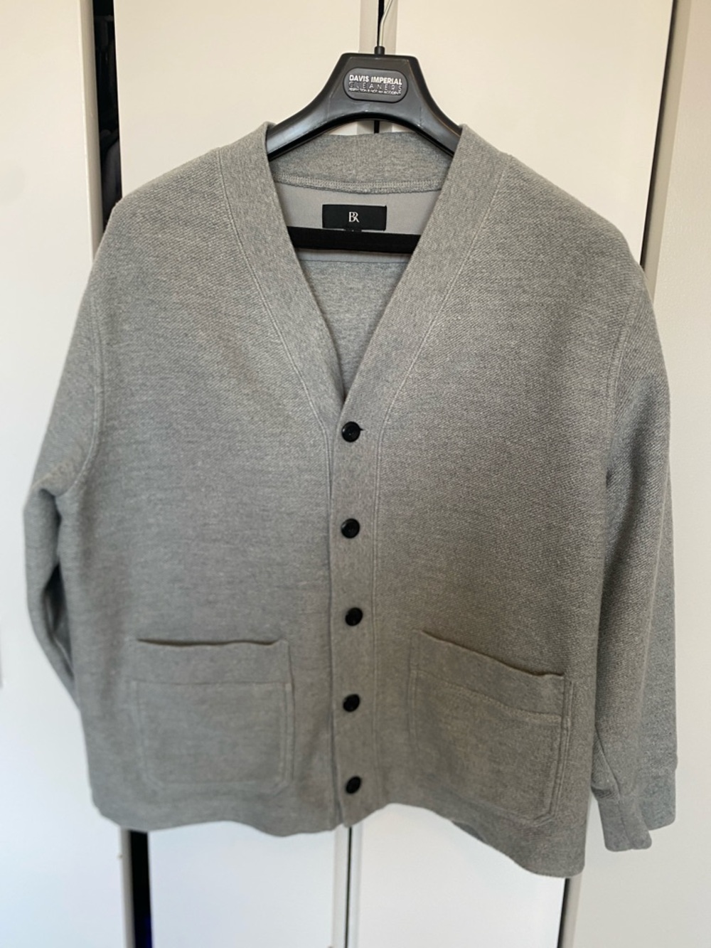 Banana Republic Light Gray V-Neck Button Cardigan LARGE